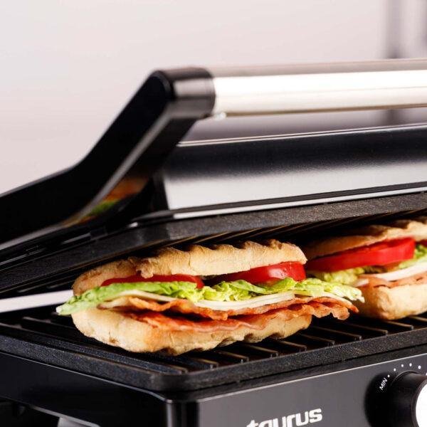 Τοστιέρα Taurus Grill & Co