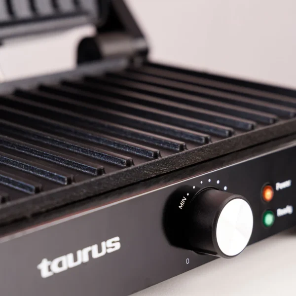 Τοστιέρα Taurus Grill & Co